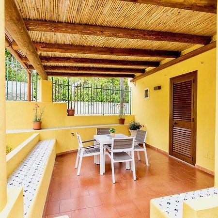 Il Veliero Blu B&B Lipari Centro Екстериор снимка