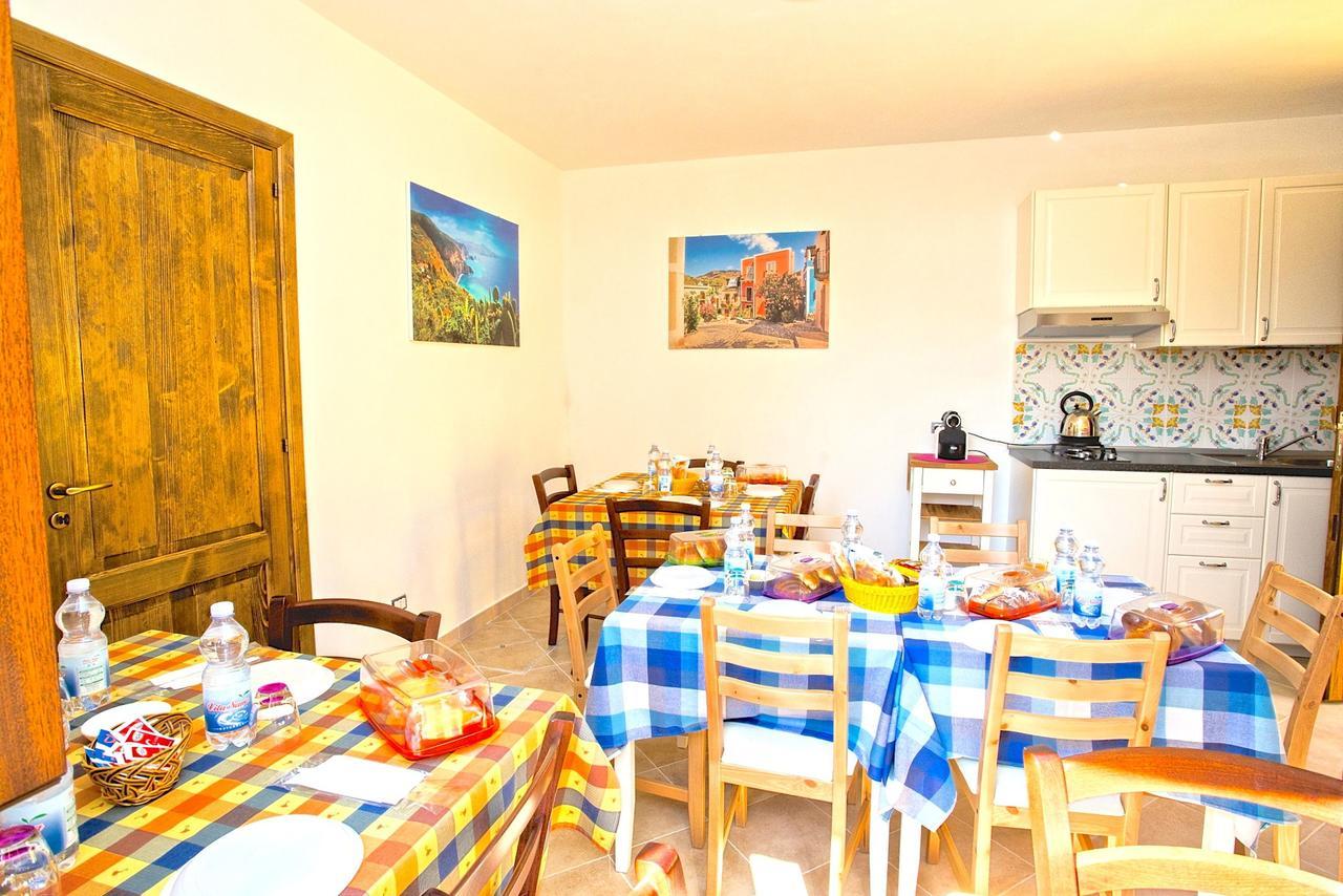 Il Veliero Blu B&B Lipari Centro Екстериор снимка